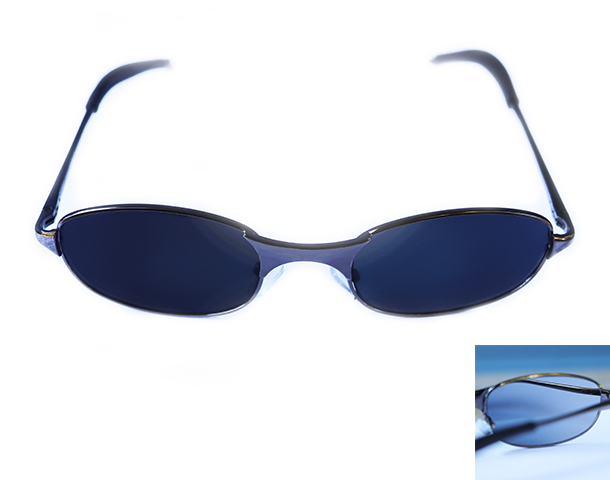 
  
 Anti Stalker Reverse Mirrored Sunglasses Rear View

